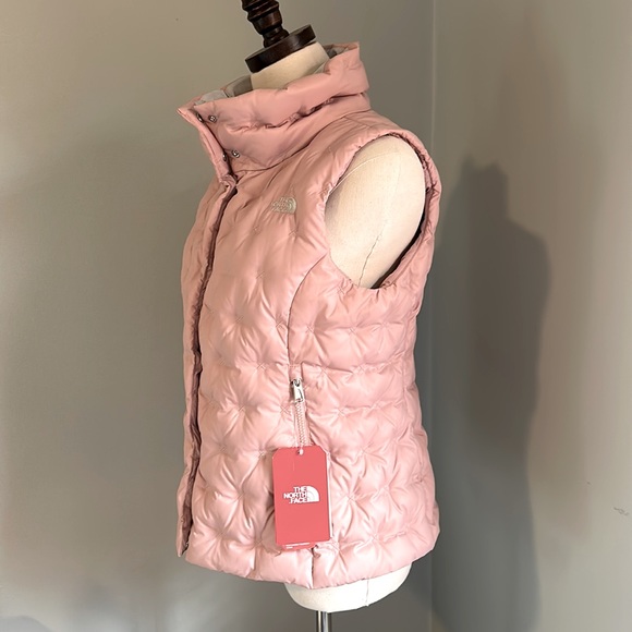North Face Vest Sz Medium - Picture 3 of 6